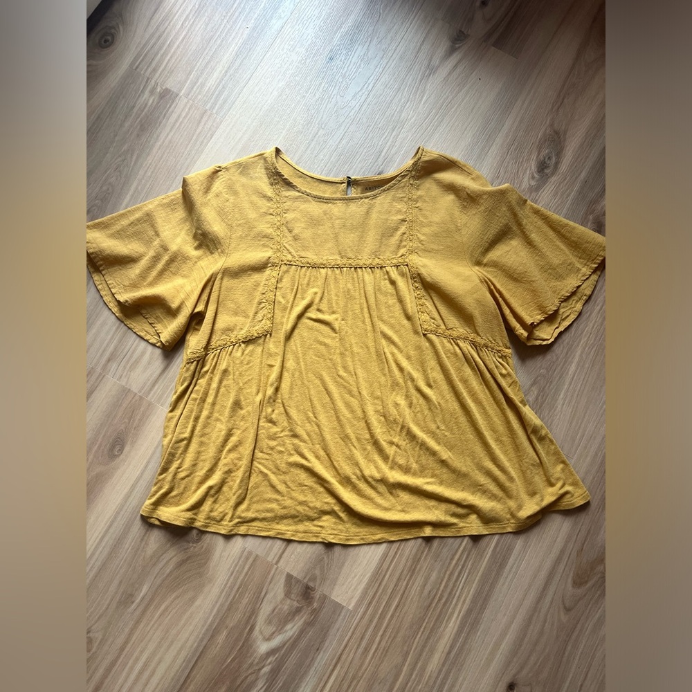 Peplum mustard yellow top